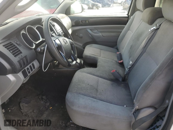 2013 Toyota Tacoma z VIN 5TFNX4CN7DX025183, wystawiony jako Copart lot #44353485 z przebiegiem 146 269 mil mil oraz Szkoda całkowita • Salvage title. Historia ofert i sprzedaży dostępna na DreamBid. Obrazek 7.