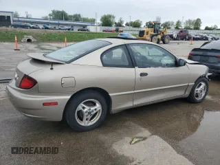 2004 Pontiac Sunfire z VIN 1G2JB12F147263198, wystawiony jako Copart lot #54842975 z przebiegiem 176 733 mil mil oraz Szkody całkowita. Historia ofert i sprzedaży dostępna na DreamBid. Obrazek 3.
