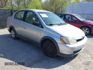 2000 Toyota ECHO with VIN JTDBT1239Y0085753, listed as a IAAI auction lot 42020192 with 198,018 mi miles. Bid and sale history available at carsss.com. Image 1.