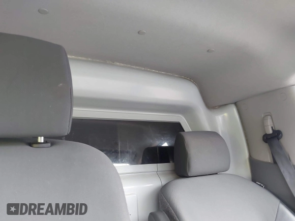 2019 Nissan NV200 S z VIN 3N6CM0KN2KK700069, wystawiony jako IAAI lot #41746942 z przebiegiem 89 931 mil mil oraz . Historia ofert i sprzedaży dostępna na DreamBid. Obrazek 8.