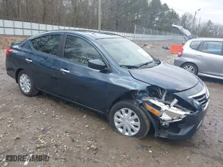 2016 Nissan Versa S with VIN 3N1CN7AP2GL806327, listed as a IAAI auction lot 41211362 with 71,092 mi miles. Bid and sale history available at carsss.com. Image 1.