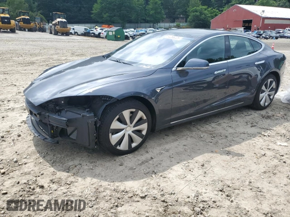 2020 Tesla Model S Long Range с VIN 5YJSA1E28LF390602, выставлен на аукционе Copart как лот 63778115 с пробегом 39 802 миль миль и Списание • Salvage title. История ставок и продаж доступна на DreamBid. Изображение 1.