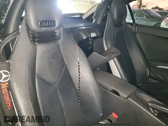 2006 Mercedes-Benz SLK 350 z VIN WDBWK56F26F120917, wystawiony jako Copart lot #43818795 z przebiegiem 202 044 mil mil oraz Szkoda całkowita • Salvage title. Historia ofert i sprzedaży dostępna na DreamBid. Obrazek 10.
