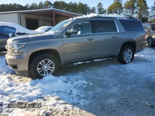 2018 Chevrolet Suburban LT z VIN 1GNSKHKC6JR400013, wystawiony jako Copart lot #86512694 z przebiegiem 110 416 mil mil oraz Szkoda całkowita • Salvage title. Historia ofert i sprzedaży dostępna na DreamBid. Obrazek 1.