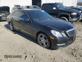 2013 Mercedes-Benz E 350 Luxury with VIN WDDHF8JB8DA735489, listed as a Copart auction lot 48387335 with 247,382 mi miles and Clean Title. Bid and sale history available at DreamBid. Image 4.