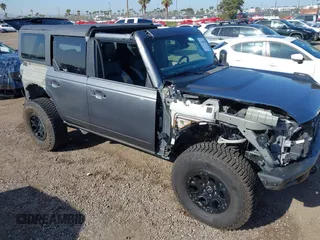 2022 Ford Bronco with VIN 1FMEE5DP9NLB37001, listed as a IAAI auction lot 41849280 with 12,780 mi miles. Bid and sale history available at carsss.com. Image 6.