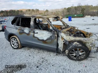 2016 BMW X5 xDrive40e with VIN 5UXKT0C58G0S77155, listed as a Copart auction lot 45930785 with Not Provided miles and Non Repairable. Bid and sale history available at DreamBid. Image 4.