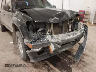 2008 GMC Canyon SLE1 with VIN 1GTDT33E288206757, listed as a IAAI auction lot 41413363 with 186,867 mi miles. Bid and sale history available at carsss.com. Image 6.