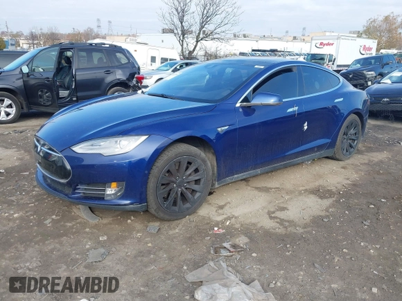 2016 Tesla Model S 90D with VIN 5YJSA1E21GF128362, listed as a IAAI auction lot 40891999 with 179,155 mi miles and . Bid and sale history available at DreamBid. Image 17.