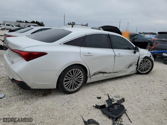 2019 Toyota Avalon Hybrid Limited with VIN 4T1B21FB5KU003131, listed as a Copart auction lot 88965885 with 41,303 mi miles and Salvage Title. Bid and sale history available at carsss.com. Image 3.