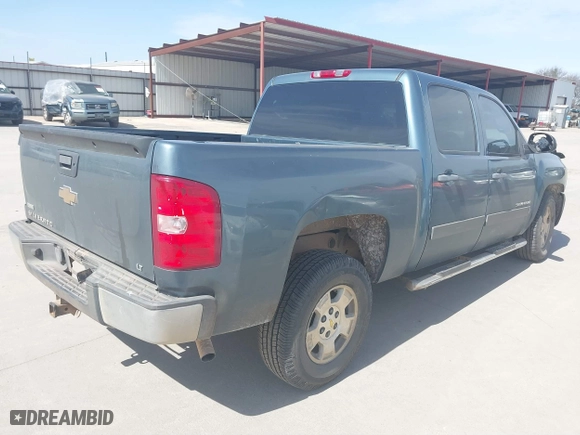 2010 Chevrolet Silverado 1500 LT with VIN 3GCRCSE07AG256393, listed as a IAAI auction lot 41735987 with 157,543 mi miles. Bid and sale history available at carsss.com. Image 4.