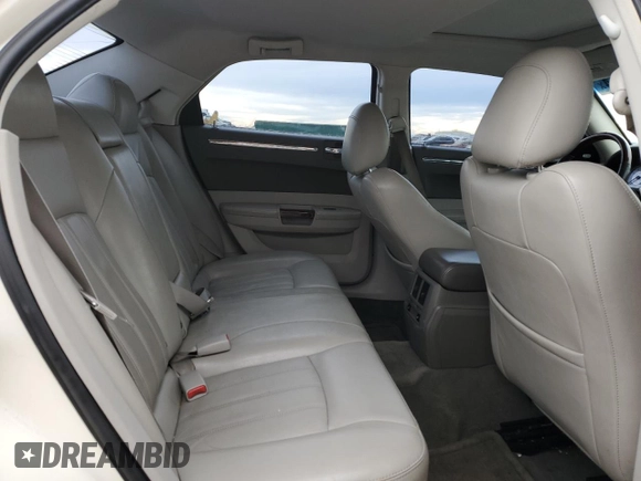 2008 Chrysler 300 C with VIN 2C3KK63H98H237217, listed as a Copart auction lot 86770414 with 184,520 mi miles and Clean Title. Bid and sale history available at carsss.com. Image 10.
