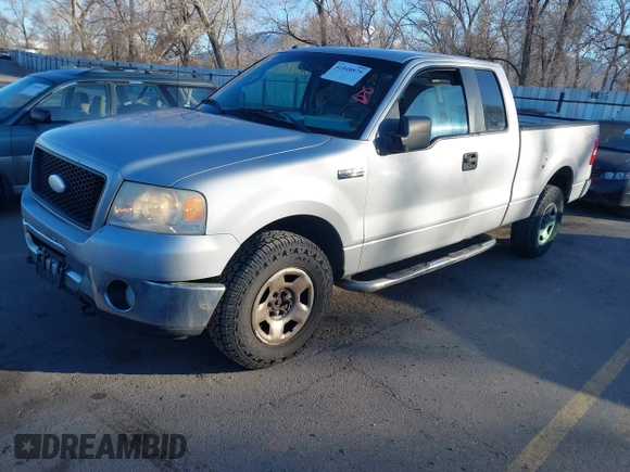2006 Ford F-150 XLT with VIN 1FTPX14V06NB74894, listed as a IAAI auction lot 41848879 with 266,155 mi miles. Bid and sale history available at carsss.com. Image 2.