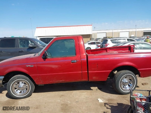 1998 Ford Ranger XL with VIN 1FTYR10C5WUA05981, listed as a IAAI auction lot 41676687 with 189,285 mi miles. Bid and sale history available at carsss.com. Image 14.
