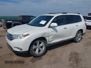 2012 Toyota Highlander Limited with VIN 5TDDK3EH9CS105634, listed as a IAAI auction lot 40194096 with 165,248 mi miles. Bid and sale history available at carsss.com. Image 2.
