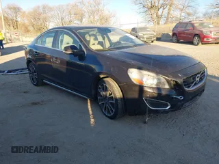 2011 Volvo S60 with VIN YV1902FH4B2007244, listed as a IAAI auction lot 41406226 with 46,164 mi miles. Bid and sale history available at carsss.com. Image 1.