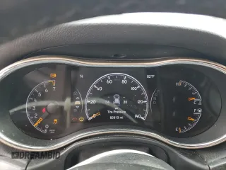 2017 Jeep Grand Cherokee Laredo with VIN 1C4RJEAG0HC664063, listed as a Copart auction lot 54850295 with 82,913 mi miles and Salvage title. Bid and sale history available at DreamBid. Image 9.