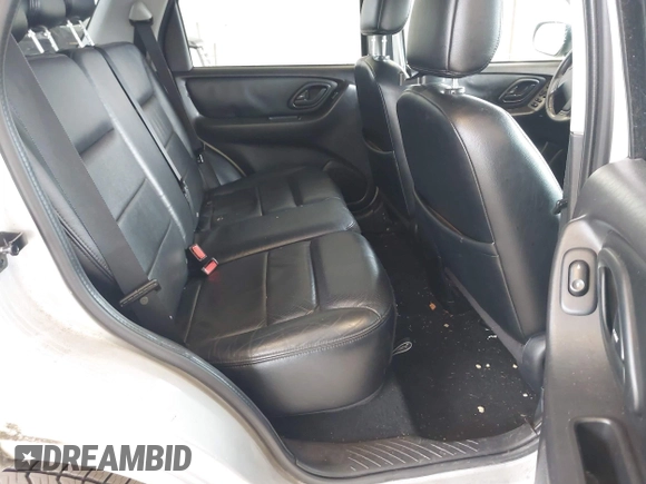 2005 Ford Escape Limited с VIN 1FMYU94155KB03842, выставлен на аукционе IAAI как лот 42119786 с пробегом 169 219 миль миль и . История ставок и продаж доступна на DreamBid. Изображение 8.