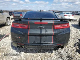 2018 Chevrolet Camaro ZL1 with VIN 1G1FK1R61J0152283, listed as a Copart auction lot 50151475 with 34,325 mi miles and Clean Title. Bid and sale history available at DreamBid. Image 6.