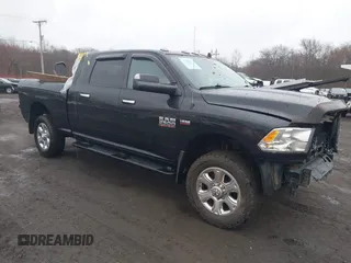2018 Ram 2500 Big Horn z VIN 3C6UR5MJ5JG162332, wystawiony jako IAAI lot #42002877 z przebiegiem 66 251 mil mil oraz . Historia ofert i sprzedaży dostępna na DreamBid. Obrazek 1.