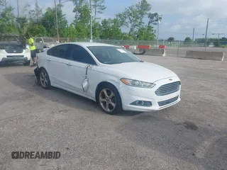 2013 Ford Fusion SE с VIN 3FA6P0HR5DR153526, выставлен на аукционе IAAI как лот 42467279 с пробегом 164 673 миль миль и . История ставок и продаж доступна на DreamBid. Изображение 1.