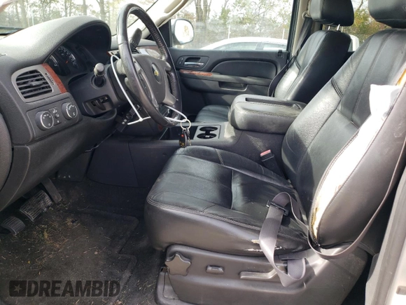 2011 Chevrolet Avalanche LT with VIN 3GNTKFE37BG375838, listed as a Copart auction lot 78036164 with 172,720 mi miles and Salvage Title. Bid and sale history available at DreamBid. Image 7.