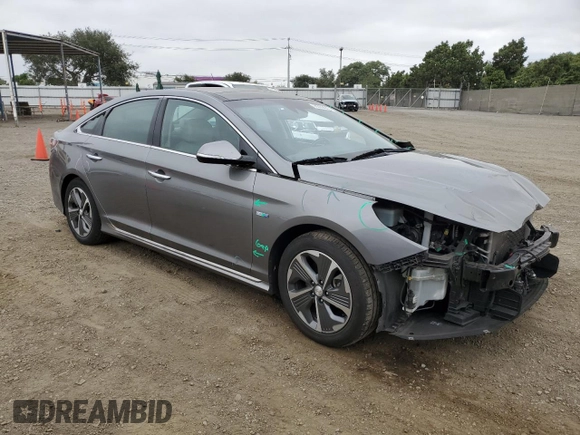 2018 Hyundai Sonata Hybrid Limited with VIN KMHE34L37JA087056, listed as a Copart auction lot 70388523 with 92,778 mi miles. Bid and sale history available at carsss.com. Image 4.