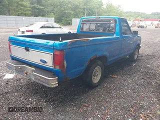 1990 Ford Ranger XLT with VIN 1FTCR10X1LUB39850, listed as a IAAI auction lot 42652695 with 71,872 mi miles and . Bid and sale history available at DreamBid. Image 4.