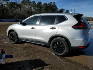 2018 Nissan Rogue SV with VIN 5N1AT2MV0JC786259, listed as a Copart auction lot 46260415 with 110,510 mi miles and Salvage Title. Bid and sale history available at carsss.com. Image 2.
