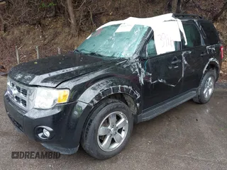 2011 Ford Escape XLT z VIN 1FMCU9DG1BKA73183, wystawiony jako IAAI lot #42313916 z przebiegiem 96 296 mil mil oraz . Historia ofert i sprzedaży dostępna na DreamBid. Obrazek 2.