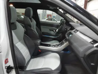 2017 Land Rover Range Rover Evoque HSE Dynamic with VIN SALVD2BG6HH170028, listed as a IAAI auction lot 41279597 with 74,731 mi miles. Bid and sale history available at carsss.com. Image 5.