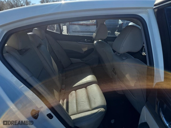 2018 Nissan Maxima SV with VIN 1N4AA6AP2JC371232, listed as a Copart auction lot 89324005 with 142,438 mi miles and Clean Title. Bid and sale history available at carsss.com. Image 6.