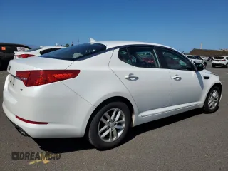2013 Kia Optima LX with VIN KNAGM4A78D5351671, listed as a Copart auction lot 45056455 with 55,541 mi miles and Clean Title. Bid and sale history available at carsss.com. Image 3.