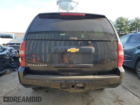 2014 Chevrolet Suburban LT with VIN 1GNSCJE0XER234221, listed as a Copart auction lot 80421834 with 0 mi miles and Clean Title. Bid and sale history available at carsss.com. Image 6.