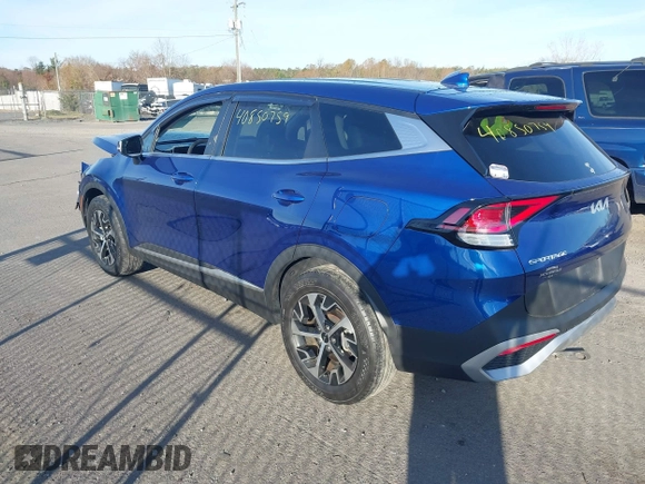 2023 Kia Sportage EX z VIN 5XYK33AF7PG043842, wystawiony jako IAAI lot #40850759 z przebiegiem 35 698 mil mil oraz . Historia ofert i sprzedaży dostępna na DreamBid. Obrazek 3.