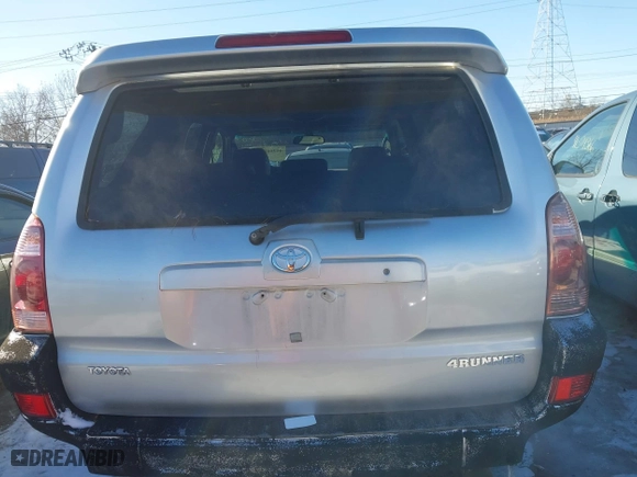 2004 Toyota 4Runner Limited with VIN JTEBU17R440020678, listed as a IAAI auction lot 41366594 with 224,602 mi miles. Bid and sale history available at carsss.com. Image 16.