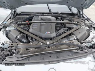 2024 BMW M4 Competition z VIN WBS33AZ05RCP68753, wystawiony jako IAAI lot #42143172 z przebiegiem 6736 mil mil oraz . Historia ofert i sprzedaży dostępna na DreamBid. Obrazek 10.