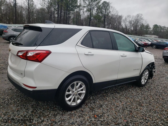 2018 Chevrolet Equinox LT with VIN 2GNAXJEV8J6266263, listed as a Copart auction lot 45038415 with 108,199 mi miles and Salvage Title. Bid and sale history available at carsss.com. Image 3.