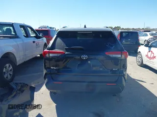 2019 Toyota RAV4 XLE with VIN JTMW1RFV4KD009844, listed as a IAAI auction lot 41688092 with 86,241 mi miles. Bid and sale history available at carsss.com. Image 16.