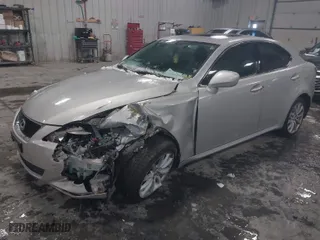 2008 Lexus IS 250 with VIN JTHCK262682026225, listed as a IAAI auction lot 41613114 with 1 mi miles. Bid and sale history available at carsss.com. Image 2.