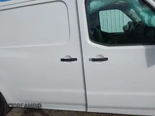 2018 Nissan NV Cargo S z VIN 1N6BF0KM9JN816925, wystawiony jako IAAI lot #41416712 z przebiegiem 93 130 mil mil oraz . Historia ofert i sprzedaży dostępna na DreamBid. Obrazek 14.