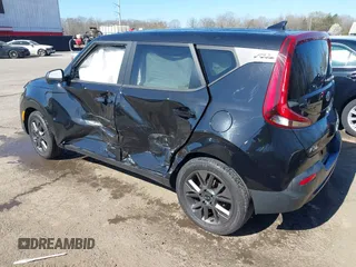 2021 Kia Soul S with VIN KNDJ23AU8M7792932, listed as a IAAI auction lot 41885085 with 68,891 mi miles and . Bid and sale history available at DreamBid. Image 3.