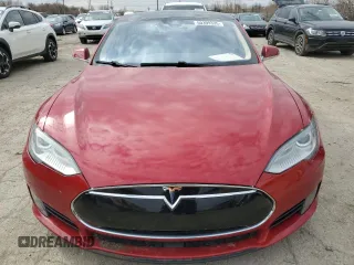 2015 Tesla Model S 85D with VIN 5YJSA1H20FF098488, listed as a Copart auction lot 50399335 with Not Provided miles and Salvage Title. Bid and sale history available at carsss.com. Image 5.