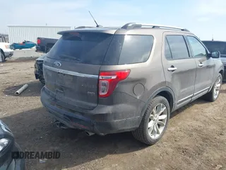 2015 Ford Explorer XLT with VIN 1FM5K8D85FGA50239, listed as a IAAI auction lot 41810692 with 120,497 mi miles and . Bid and sale history available at carsss.com. Image 4.