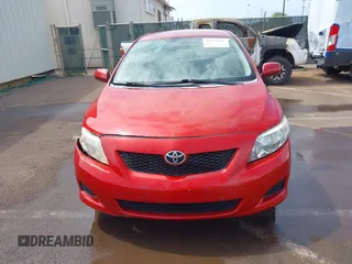2010 Toyota Corolla z VIN 1NXBU4EE7AZ322603, wystawiony jako IAAI lot #41637618 z przebiegiem 160 533 mil mil oraz . Historia ofert i sprzedaży dostępna na DreamBid. Obrazek 12.