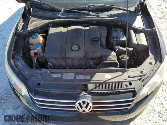 2012 Volkswagen Passat SE z VIN 1VWBH7A38CC049465, wystawiony jako Copart lot #43269985 z przebiegiem 140 636 mil mil oraz Szkoda całkowita • Salvage title. Historia ofert i sprzedaży dostępna na DreamBid. Obrazek 12.