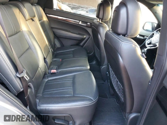 2014 Kia Sorento SX with VIN 5XYKWDA74EG447930, listed as a Copart auction lot 49012765 with 100,322 mi miles and Clean Title. Bid and sale history available at carsss.com. Image 11.