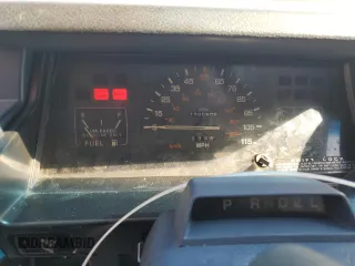 1992 Mitsubishi Mighty Max z VIN JA7FL24W9NP015815, wystawiony jako Copart lot #79803754 z przebiegiem 170 580 mil mil oraz Szkody całkowita. Historia ofert i sprzedaży dostępna na DreamBid. Obrazek 9.