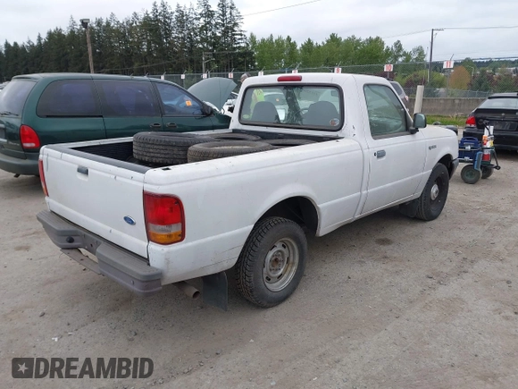 1997 Ford Ranger XLT with VIN 1FTCR10A2VUB88585, listed as a IAAI auction lot 42132083 with 233,961 mi miles. Bid and sale history available at carsss.com. Image 4.