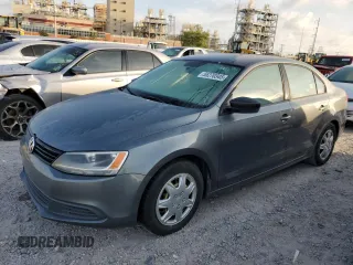 2014 Volkswagen Jetta S с VIN 3VW2K7AJ2EM226092, выставлен на аукционе Copart как лот 55270345 с пробегом 192 162 миль миль и Чистый • Clean title. История ставок и продаж доступна на DreamBid. Изображение 1.